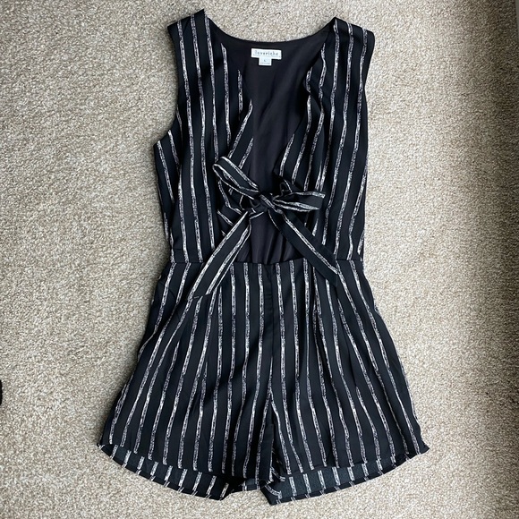 Pinstriped peephole bow tie romper